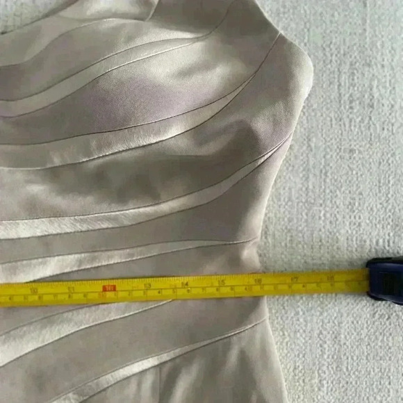 Terani Couture Formal Elegant Maxi Dress With Slit Tan Sz 10 Mother of the Bride - Picture 9 of 10